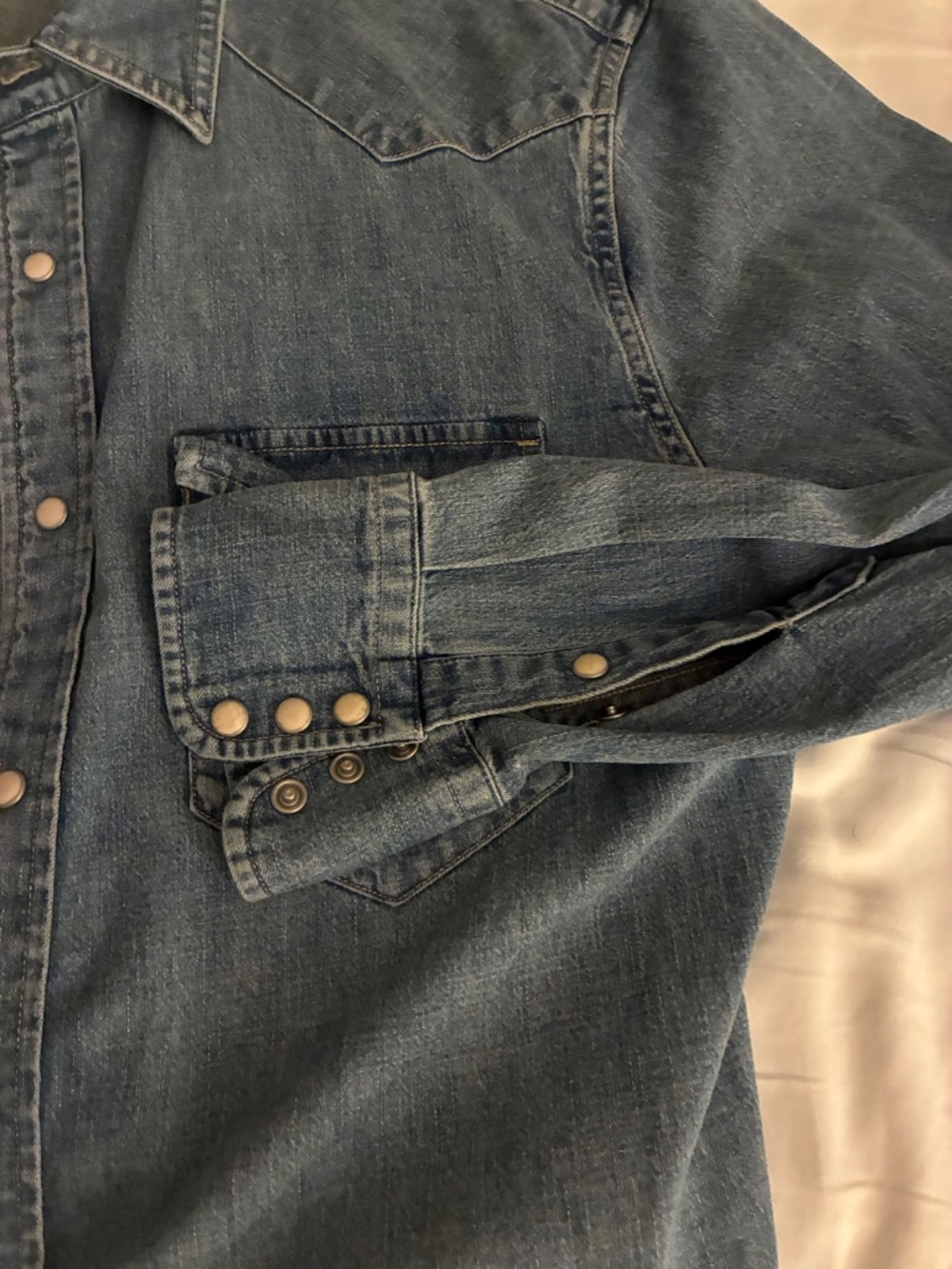 Faherty The Western Shirt Denim Mens large - Picture 6 of 7